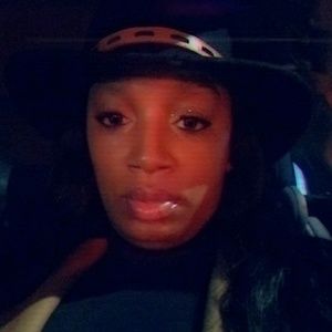 Meet your Posher, Shamecca